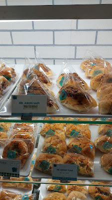 Home Made Bakery