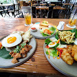 Home Restaurant - Morrissey Hotel