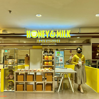 Honey milk bakehouse by little tante
