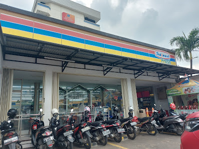 Indomaret Fresh Premier Jatinegara
