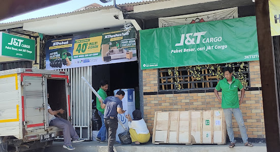 J&T Cargo Warakas