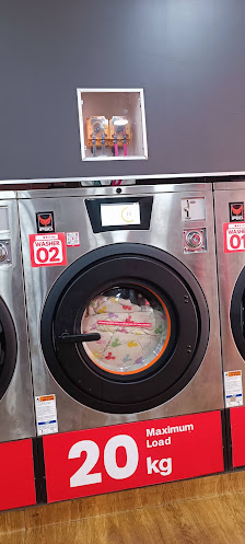 Jakarta Coin Laundry - Karang Tengah