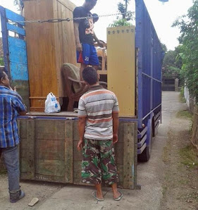 Jasa Pindahan Rumah dan Apartemen , Pabrik, Kos kosan
