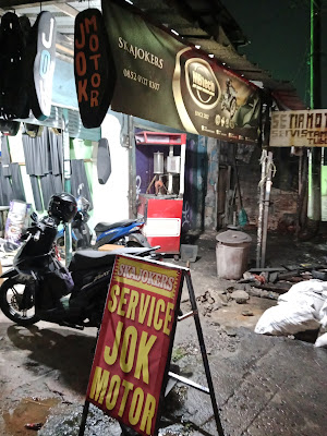 Jokam Motor 354 Helm dan Jok Motor