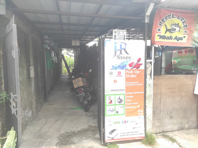 JR Store