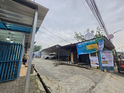 KABUKI LENTENG AGUNG & PITSTOP CAFE