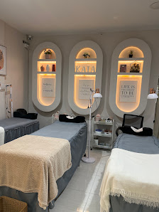 Kaia Beauty and Academy