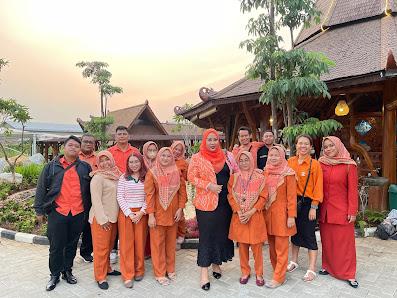 Kantor Notaris & PPAT Mirna Nur Islamy, S.I.Kom, S.H, M.Kn
