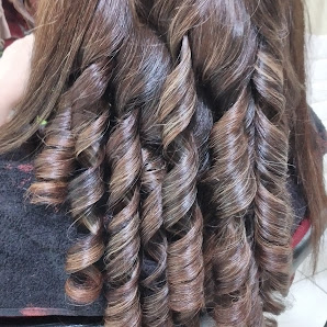 Karmila Salon
