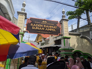 Kawasan Wisata Religi Raden Rahmat Sunan Ampel