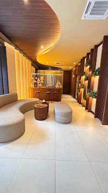 Kayuputih Family Reflexology Solo