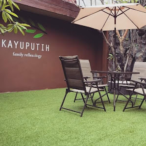 Kayuputih Family Reflexology S.Parman