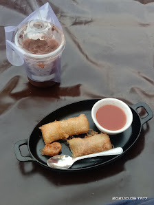 Kedai jenaka