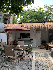 Kedai nyonya tua