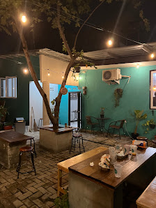 Kedai Pelarian Rawamangun