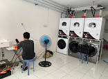 Kin LaunDry