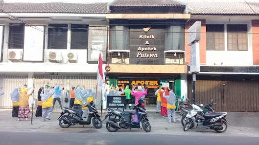 Klinik & Apotek Putewa