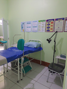 KLINIK ARRAZ MEDIKA PRAKTEK DOKTER UMUM DAN BIDAN 24 JAM