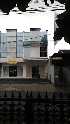 Klinik Mata Utama Tangerang Selatan