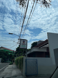 Klinik Tumbuh Kembang Anak & Remaja Pela 9 Tomang