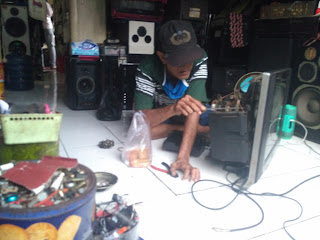 KOMO RODZI MOTOR