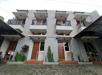 Kost Kayu Manis Timur NO.7