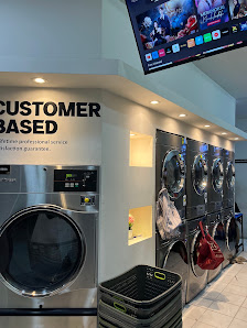 Kotak Laundry Green Garden– Laundry Terdekat, Express, Kiloan & Dry Clean Jakarta Barat