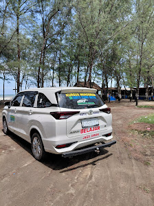 Kursus mengemudi Dan Biro Jasa Sim EXECUTIVE DRIVING