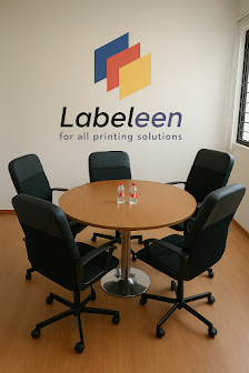 Labeleen.id - Digital Printing: Cetak Foto Polaroid, Kalender, Stiker, dan Kartu Nama Jakarta Barat
