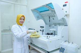 Laboratorium Medis dan Klinik Kedungdoro -Dharmahusada Utara