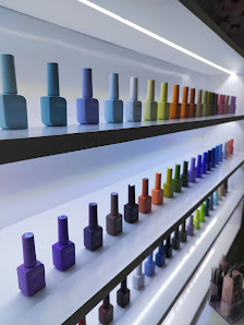 Lail Beauty Bar