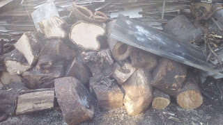 Lapak Kayu Ibu Ani