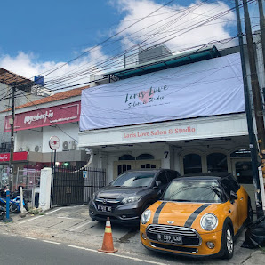 Laris Love Salon & Studio