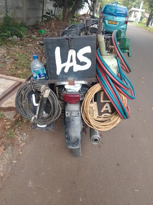 Las panggilan (pikallas kanopi, pagar)