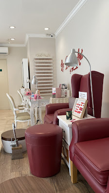 Le Belle Art Jakarta ( Eyelash, Nail Art, Waxing, Eyebrow )