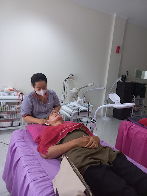 Lily facial