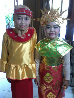 Lina Gallery