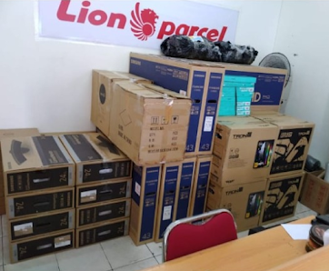 LION PARCEL Kedoya Raya