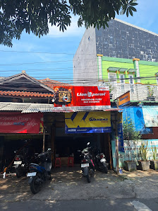LION PARCEL PEREMPATAN CIBANTENG