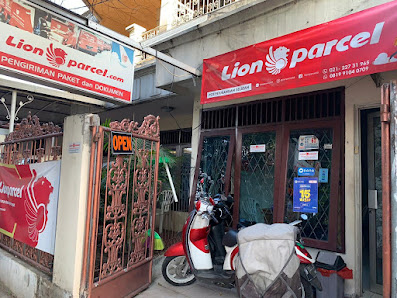 Lion Parcel Petukangan Selatan (Jl. Damai)