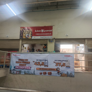 Lion Parcel - Santara Gading