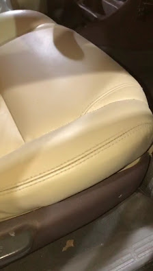 lotus car's interior mobil