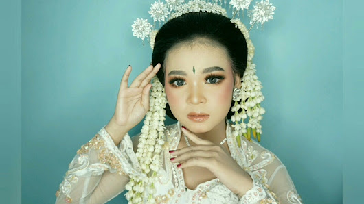 Make-Up Artist Jakarta Womanbeauty