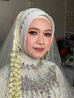 Makeup ichaannisa01