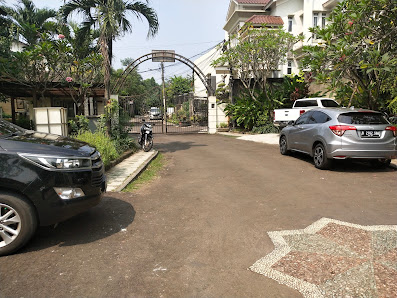 Mawar Town House
