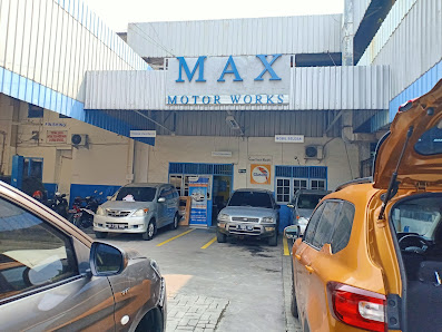 Max Motor