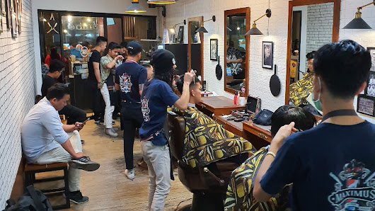 Maximus Barbershop And Coffee