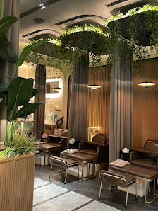May May Salon - Lippo Mall Puri
