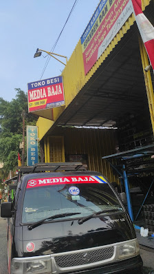 Media Baja Meruya Utara