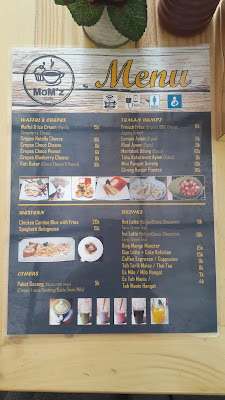 MoM'z Cafe